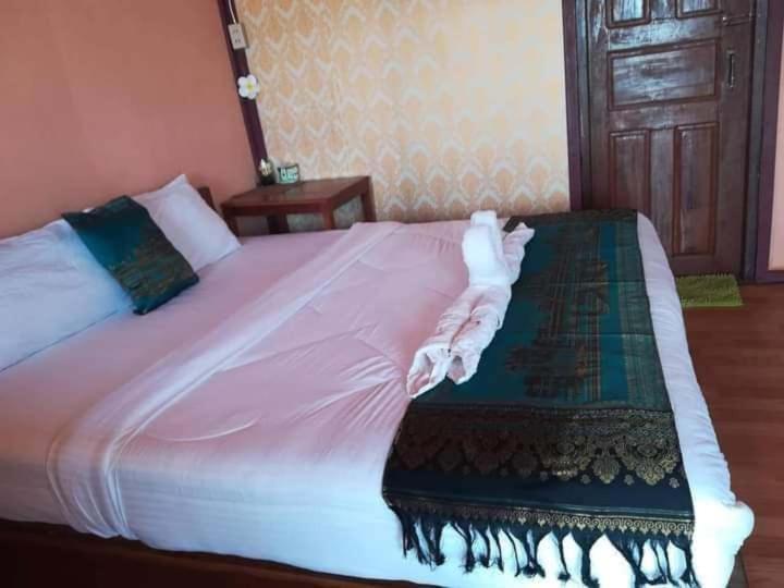 Champa Guesthouse Muang Không Buitenkant foto