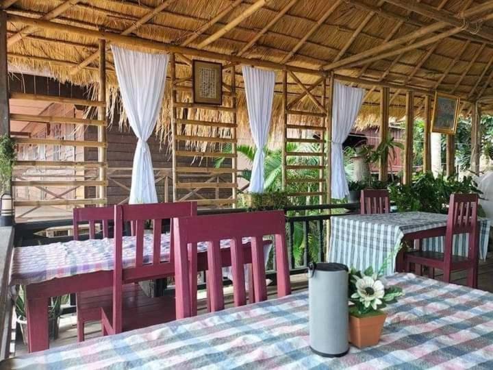 Champa Guesthouse Muang Không Buitenkant foto