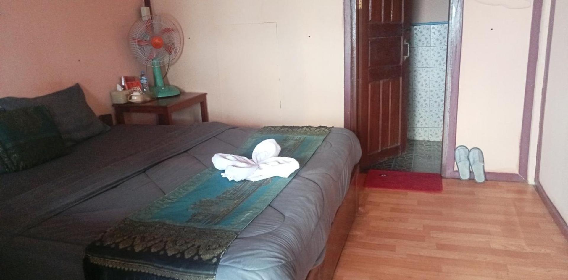 Champa Guesthouse Muang Không Buitenkant foto